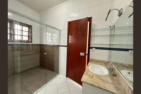 Casa à venda com 4 quartos, 239m² em Vila Guilherme, São Paulo