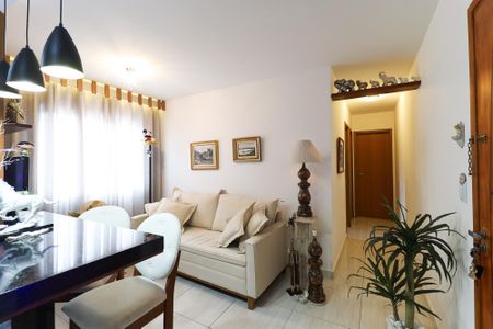 Sala de apartamento para alugar com 2 quartos, 45m² em Vila Irmaos Arnoni, São Paulo