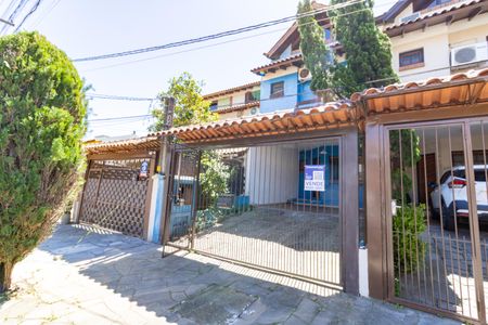 Fachada de casa à venda com 3 quartos, 139m² em Aberta dos Morros, Porto Alegre