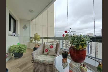 Varanda de apartamento para alugar com 3 quartos, 110m² em Bosque da Saúde, São Paulo