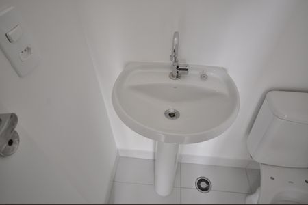 Apartamento para alugar com 35m², 2 quartos e sem vagaBanheiro Social