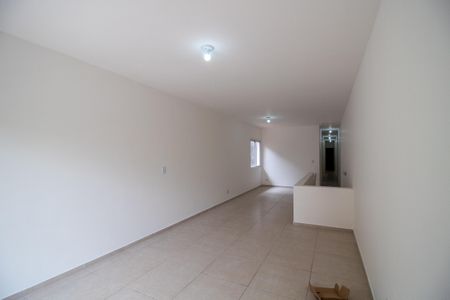 Sala de casa para alugar com 3 quartos, 110m² em Vila Adalgisa, São Paulo