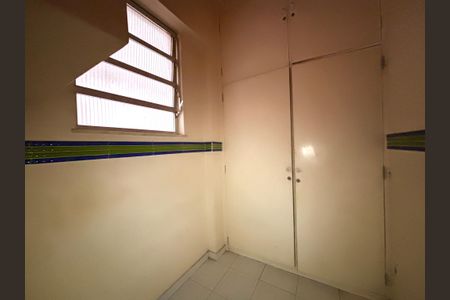 Apartamento à venda com 70m², 2 quartos e 1 vaga Apartamento à venda com 70m², 2 quartos e 1 vagaÁrea de serviço - quarto