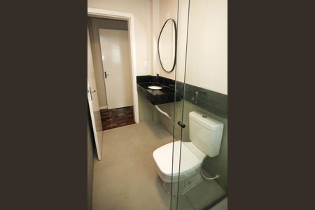 Apartamento à venda com 135m², 3 quartos e sem vaga Apartamento à venda com 135m², 3 quartos e sem vagaBanheiro da Suíte