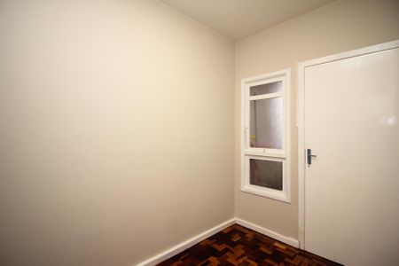 Apartamento à venda com 135m², 3 quartos e sem vaga Apartamento à venda com 135m², 3 quartos e sem vagaEscritório
