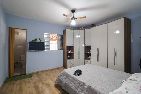 Suíte de casa para alugar com 3 quartos, 65m² em Jardim Nadir, São Paulo