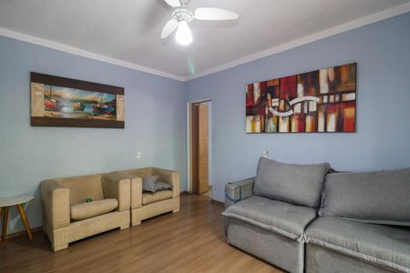 Sala de casa para alugar com 3 quartos, 65m² em Jardim Nadir, São Paulo