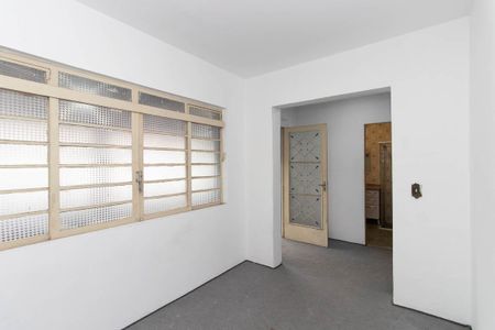 Casa para alugar com 150m², 4 quartos e 2 vagas Casa para alugar com 150m², 4 quartos e 2 vagasCloset da suíte 1