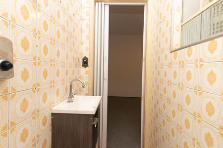 Casa para alugar com 150m², 4 quartos e 2 vagas Casa para alugar com 150m², 4 quartos e 2 vagasBanheiro da Suíte 2