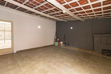 Casa para alugar com 150m², 4 quartos e 2 vagas Casa para alugar com 150m², 4 quartos e 2 vagasGaragem