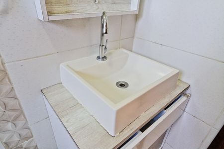 Casa de condomínio para alugar com 90m², 2 quartos e sem vaga Casa de condomínio para alugar com 90m², 2 quartos e sem vagaBanheiro da Suíte 2