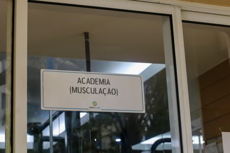 Apartamento à venda com 54m², 2 quartos e 1 vaga Apartamento à venda com 54m², 2 quartos e 1 vagaÁrea comum - Academia