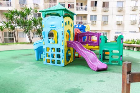 Apartamento à venda com 54m², 2 quartos e 1 vaga Apartamento à venda com 54m², 2 quartos e 1 vagaÁrea comum - Playground