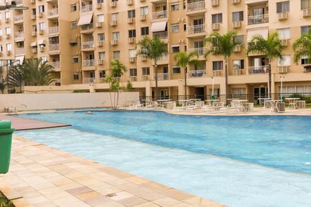 Apartamento à venda com 54m², 2 quartos e 1 vaga Apartamento à venda com 54m², 2 quartos e 1 vagaÁrea comum - Piscina
