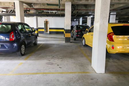 Apartamento à venda com 54m², 2 quartos e 1 vaga Apartamento à venda com 54m², 2 quartos e 1 vagaGaragem