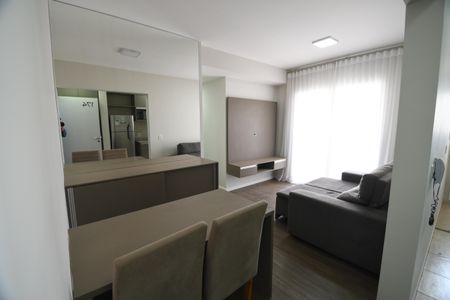 Sala de apartamento para alugar com 2 quartos, 65m² em Vila Joao Jorge, Campinas
