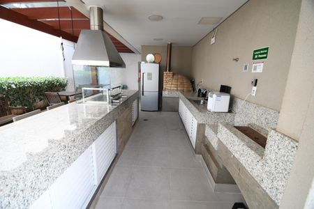 Apartamento para alugar com 65m², 2 quartos e 2 vagasÁrea comum - Churrasqueira
