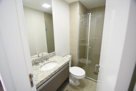 Apartamento para alugar com 65m², 2 quartos e 2 vagasBanheiro 2