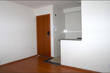Sala de apartamento à venda com 2 quartos, 48m² em Pousada Santo Antonio, Belo Horizonte