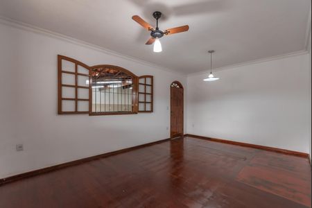 Sala de casa para alugar com 3 quartos, 200m² em Jardim Leblon, Belo Horizonte