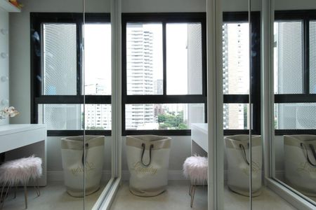 Quarto/Closet de apartamento para alugar com 2 quartos, 50m² em Vila Olímpia, São Paulo