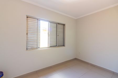 Casa à venda com 184m², 4 quartos e 2 vagas Casa à venda com 184m², 4 quartos e 2 vagasQuarto 1