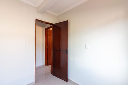 Casa à venda com 184m², 4 quartos e 2 vagas Casa à venda com 184m², 4 quartos e 2 vagasQuarto 2