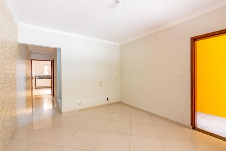 Sala  de casa à venda com 4 quartos, 184m² em Umuarama, Osasco