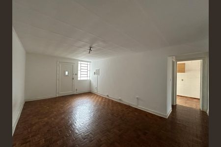 Apartamento à venda com 93m², 2 quartos e sem vagaSala