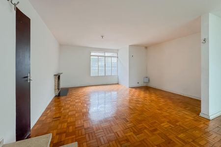 Casa à venda com 194m², 3 quartos e 2 vagasSala