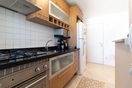 Apartamento à venda com 52m², 2 quartos e 1 vaga Apartamento à venda com 52m², 2 quartos e 1 vagaCozinha