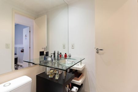 Apartamento à venda com 52m², 2 quartos e 1 vaga Apartamento à venda com 52m², 2 quartos e 1 vagaBanheiro