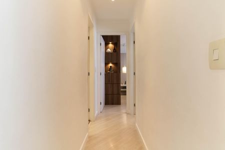 Apartamento à venda com 52m², 2 quartos e 1 vaga Apartamento à venda com 52m², 2 quartos e 1 vagaCorredor
