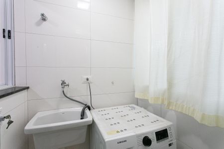 Apartamento para alugar com 40m², 2 quartos e sem vaga Apartamento para alugar com 40m², 2 quartos e sem vagaÁrea de Serviço