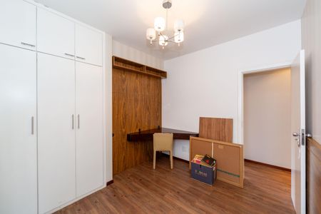 Apartamento à venda com 80m², 3 quartos e 2 vagasQuarto 2