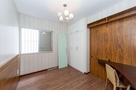 Apartamento à venda com 80m², 3 quartos e 2 vagasQuarto 2