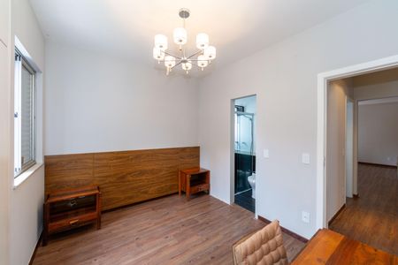 Apartamento à venda com 80m², 3 quartos e 2 vagasSuíte