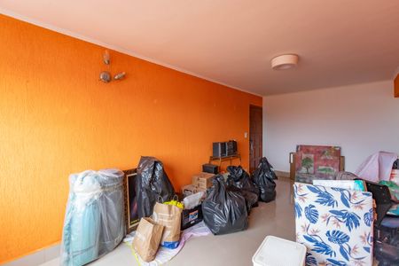 Apartamento à venda com 95m², 2 quartos e 2 vagas Apartamento à venda com 95m², 2 quartos e 2 vagasSala