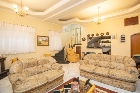 Sala 1 de casa para alugar com 3 quartos, 400m² em Bortolândia, São Paulo
