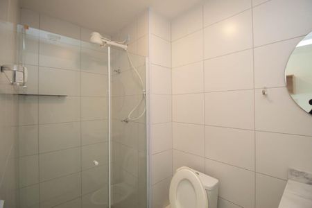 Studio para alugar com 21m², 1 quarto e sem vaga Studio para alugar com 21m², 1 quarto e sem vagaBanheiro