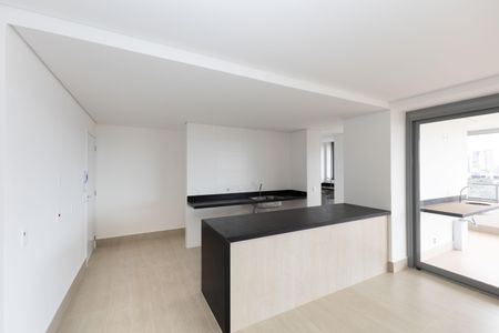 Apartamento à venda com 240m², 4 quartos e 4 vagas Apartamento à venda com 240m², 4 quartos e 4 vagasCozinha