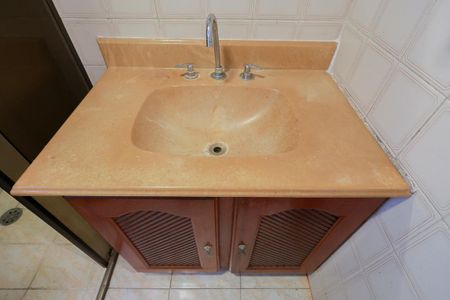 Apartamento à venda com 57m², 2 quartos e 1 vaga Apartamento à venda com 57m², 2 quartos e 1 vagaBanheiro