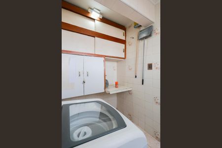 Apartamento à venda com 57m², 2 quartos e 1 vaga Apartamento à venda com 57m², 2 quartos e 1 vagaÁrea de serviço