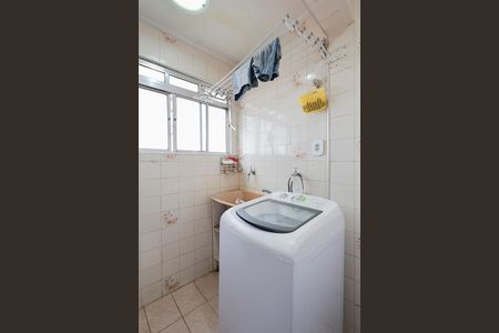 Apartamento à venda com 57m², 2 quartos e 1 vaga Apartamento à venda com 57m², 2 quartos e 1 vagaÁrea de serviço