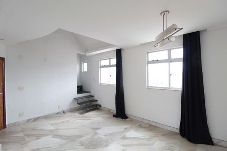 Sala de apartamento para alugar com 3 quartos, 180m² em Paquetá, Belo Horizonte