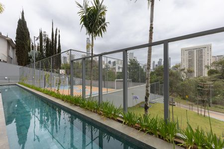 Apartamento à venda com 239m², 4 quartos e 4 vagasÁrea comum - Piscina