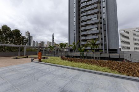 Apartamento à venda com 239m², 4 quartos e 4 vagasFachada