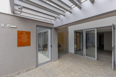 Apartamento à venda com 240m², 4 quartos e 4 vagas Apartamento à venda com 240m², 4 quartos e 4 vagasÁrea comum