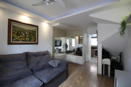 Sala de casa de condomínio à venda com 2 quartos, 70m² em Taquara, Rio de Janeiro
