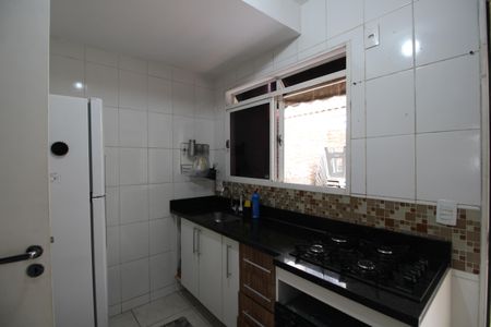 Casa de condomínio à venda com 70m², 2 quartos e 1 vagaCozinha